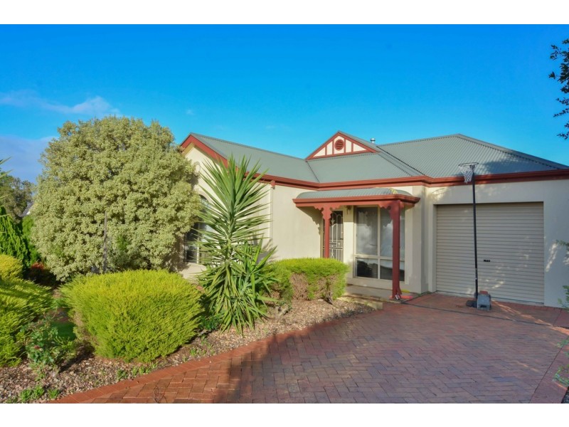 3 Mundulla Avenue, Woodcroft SA 5162