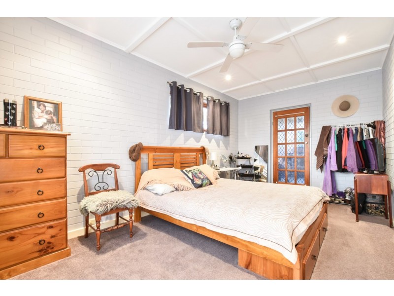 28 Burns Court, Morphett Vale SA 5162