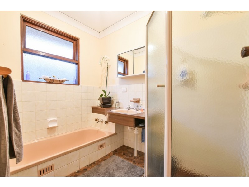 28 Burns Court, Morphett Vale SA 5162