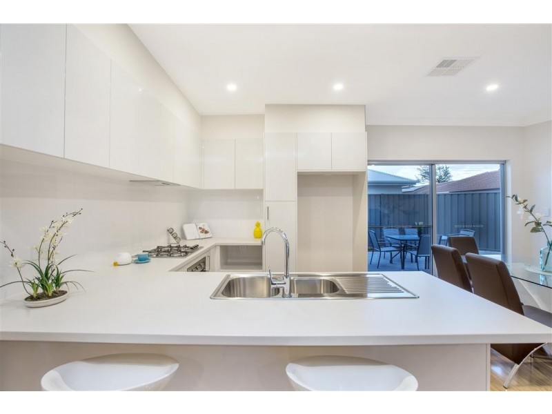 17c West Street, Ascot Park SA 5043