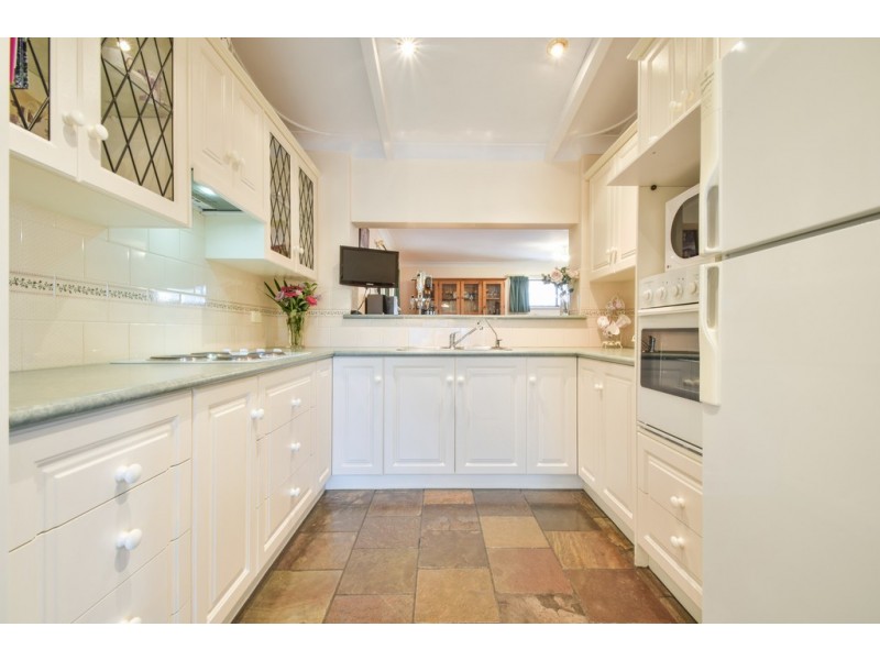 36 Burns Court, Morphett Vale SA 5162