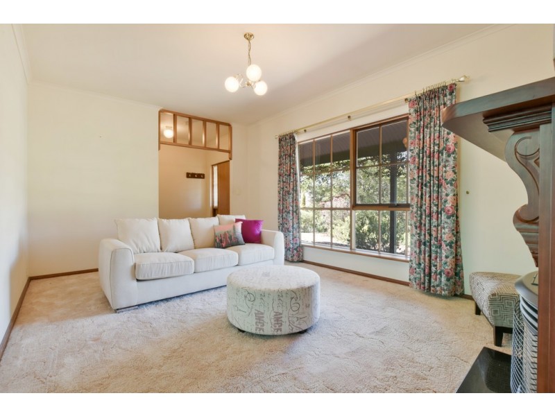 14 Wooding Avenue, Woodcroft SA 5162