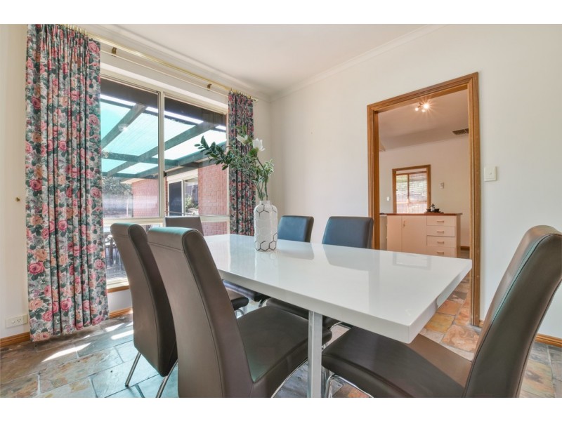 14 Wooding Avenue, Woodcroft SA 5162