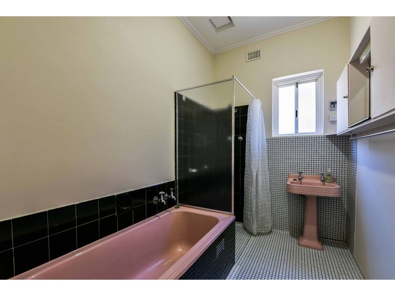 40 Seymour Terrace, Ascot Park SA 5043