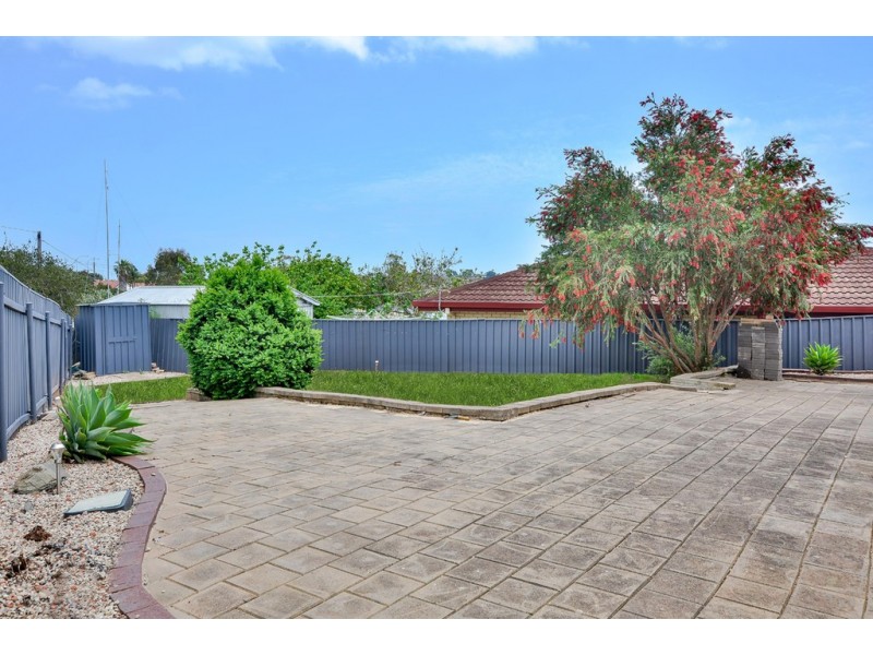 23 Trinidad Way, Happy Valley SA 5159