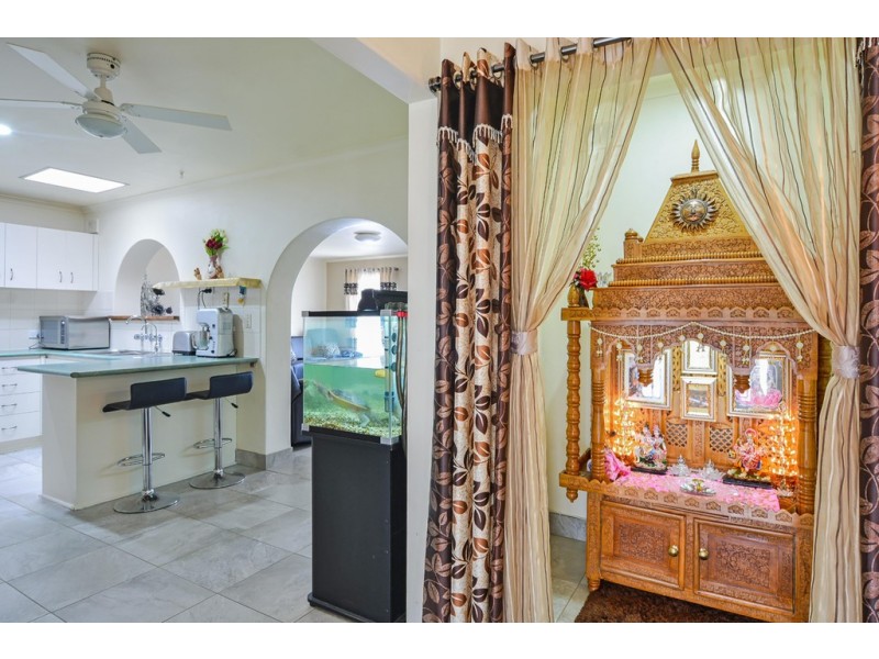 23 Trinidad Way, Happy Valley SA 5159