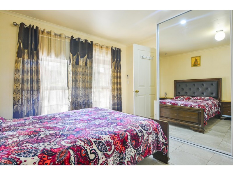 23 Trinidad Way, Happy Valley SA 5159