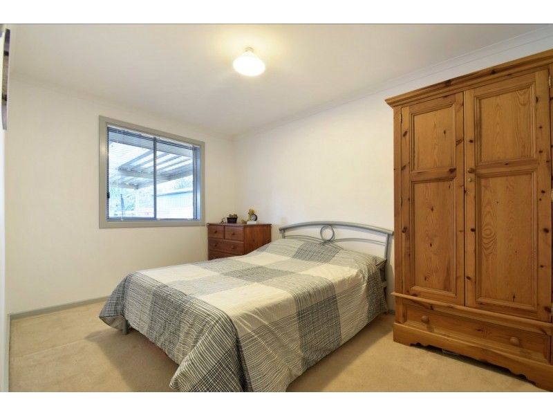 11 Jade Crescent, Aberfoyle Park SA 5159