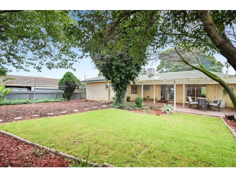32 Riordan Street, Morphett Vale SA 5162