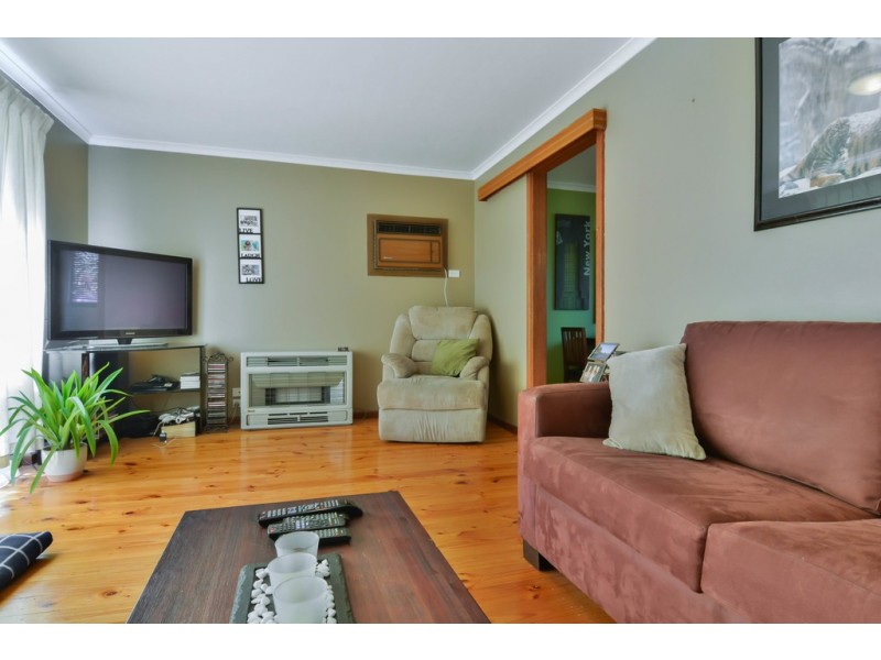 77 Regency Road, Happy Valley SA 5159