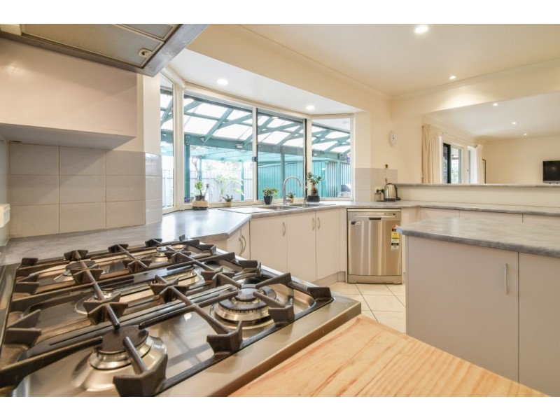 4 Hassell Court, Woodcroft SA 5162