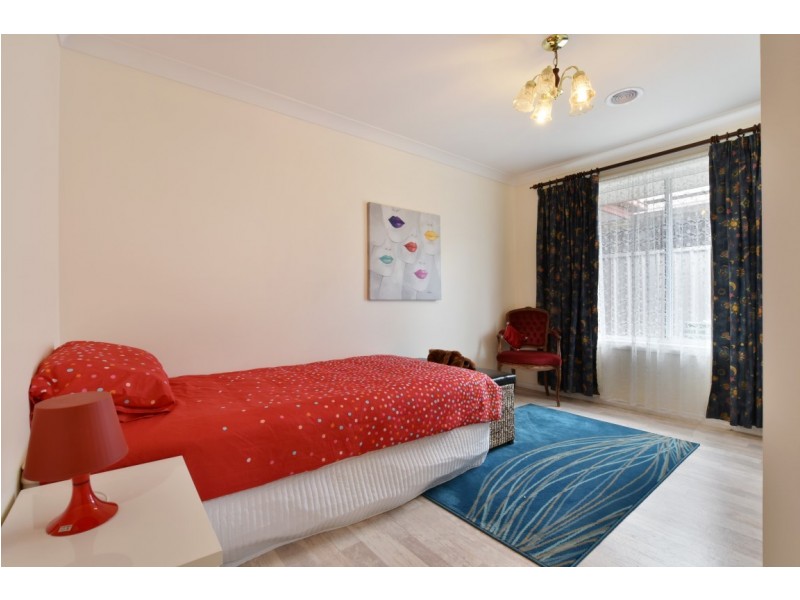 14 Riddoch Crescent, Woodcroft SA 5162