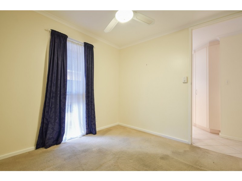 35 Dianne Street, Happy Valley SA 5159