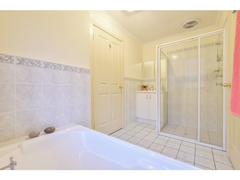 2 Rider Street, Seacombe Gardens SA 5047