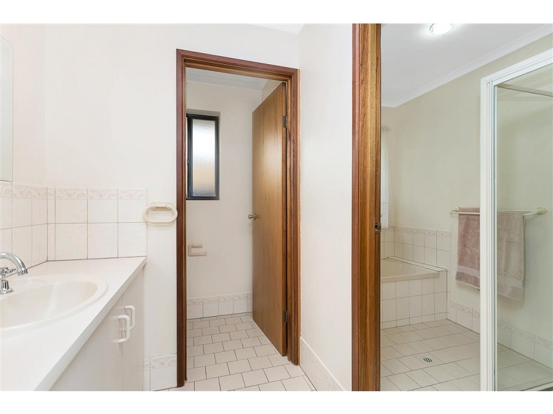 38 Lennard Drive, Moana SA 5169