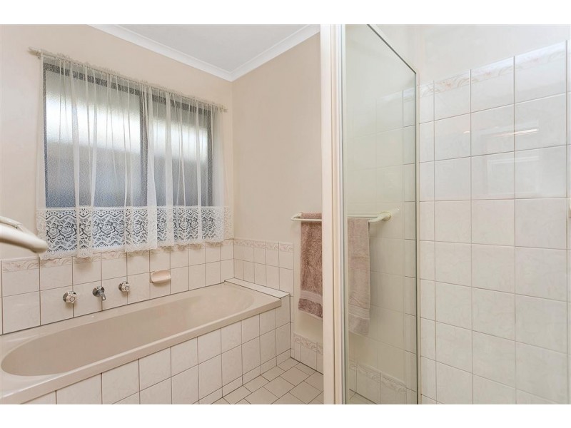 38 Lennard Drive, Moana SA 5169
