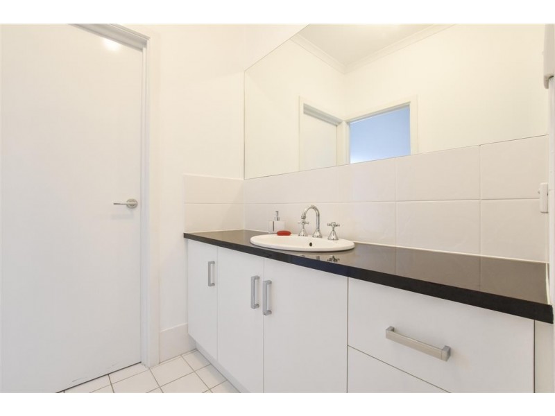 11 Karu Crescent, Mitchell Park SA 5043