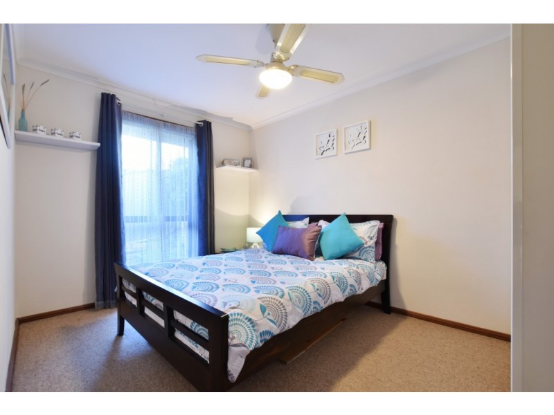 4 Ash Street, Aberfoyle Park SA 5159