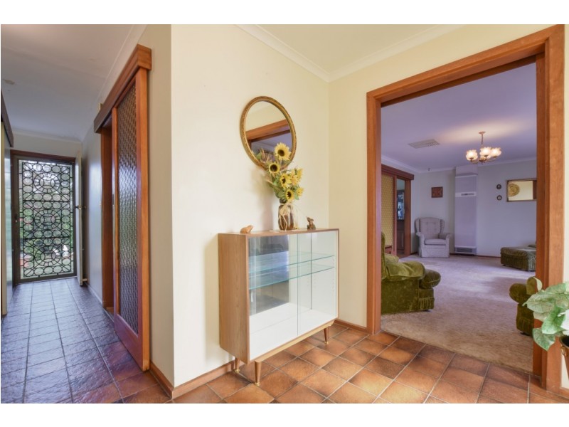 24 Loman Street, Morphett Vale SA 5162