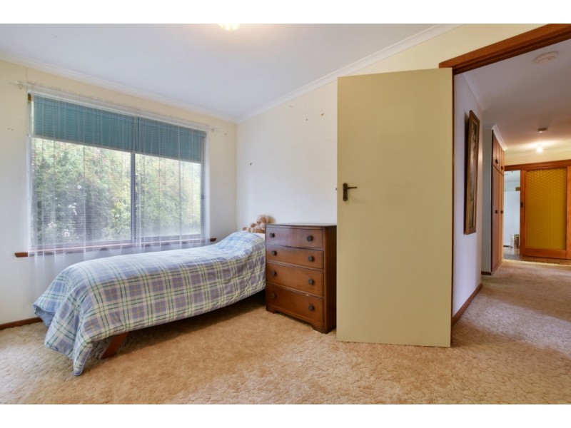 24 Loman Street, Morphett Vale SA 5162