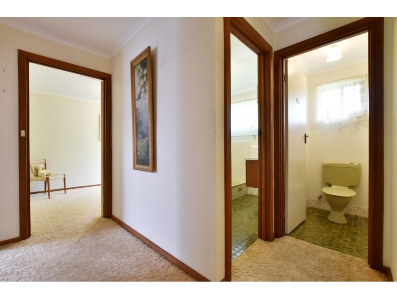 24 Loman Street, Morphett Vale SA 5162