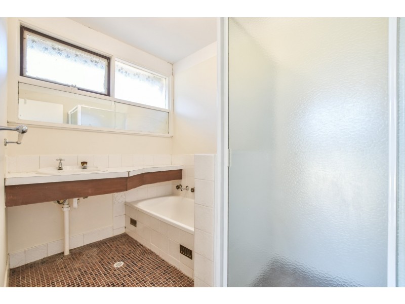 2 Glyndale Grove, Huntfield Heights SA 5163