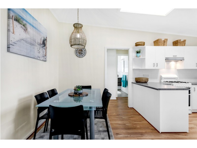 21 Morrow Road, Christies Beach SA 5165