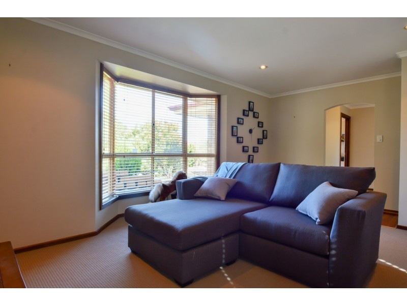 33 Wootoona Avenue, Christies Beach SA 5165