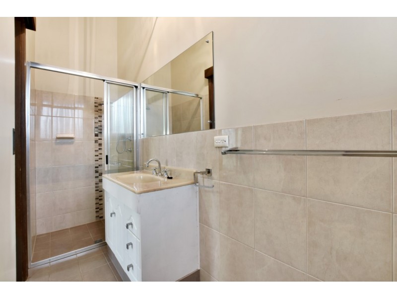 14 Sherwood Avenue, Happy Valley SA 5159