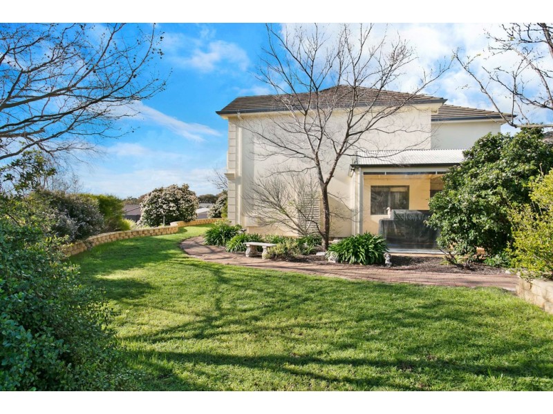 1 Grand Boulevard, Seaford Rise SA 5169