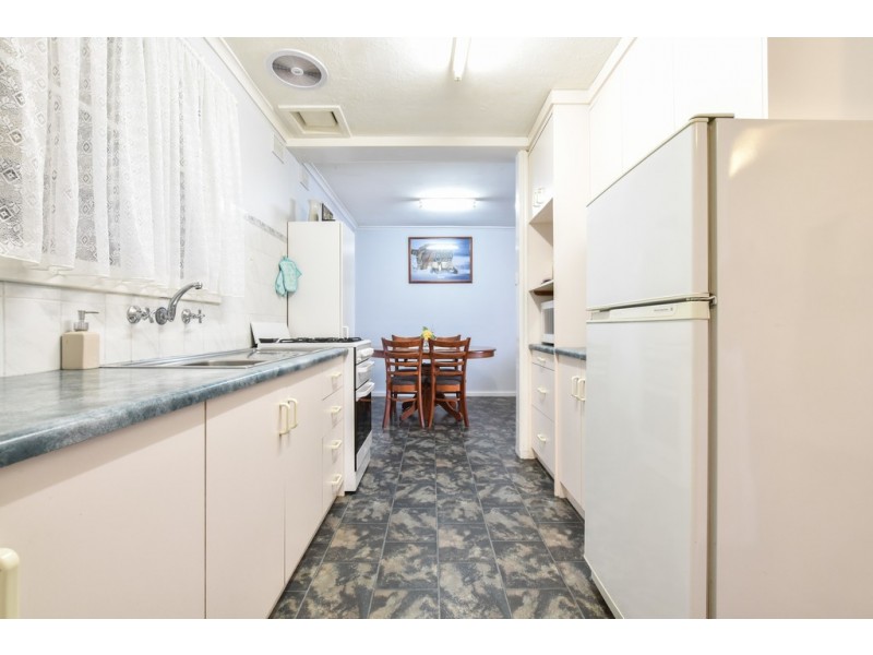 5 Bede Street, Christie Downs SA 5164