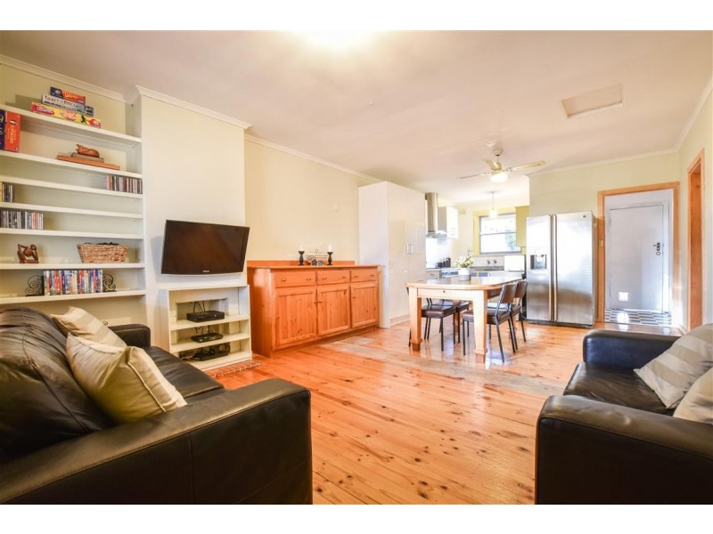 102 Bradley Grove, Mitchell Park SA 5043