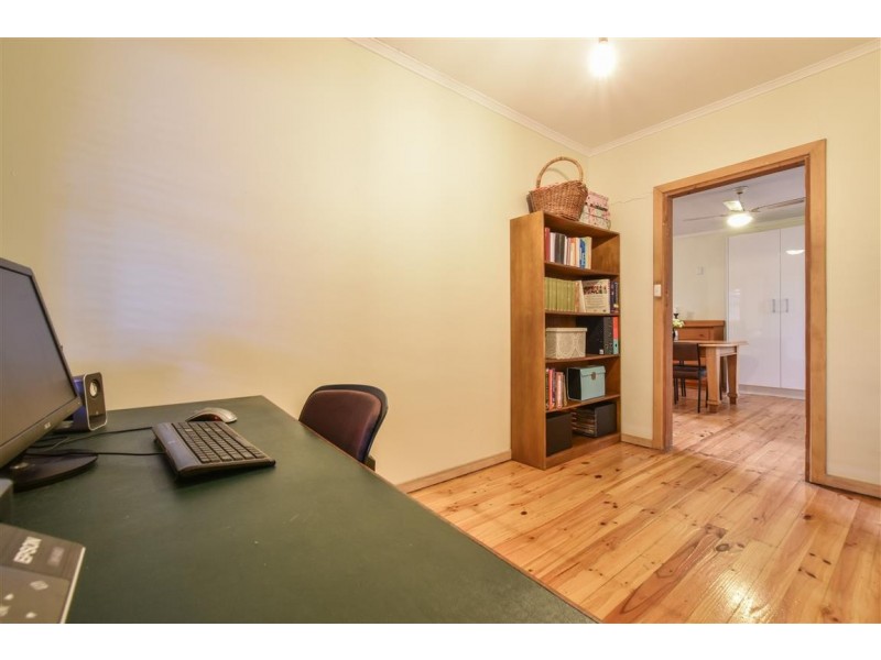 102 Bradley Grove, Mitchell Park SA 5043