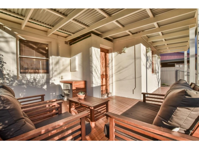 102 Bradley Grove, Mitchell Park SA 5043