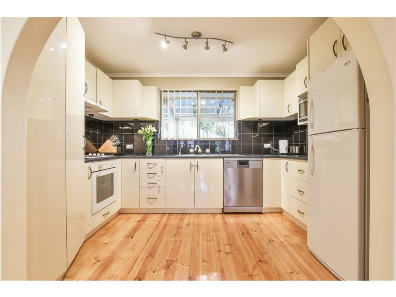 20 Kiah  Crescent, Sheidow Park SA 5158