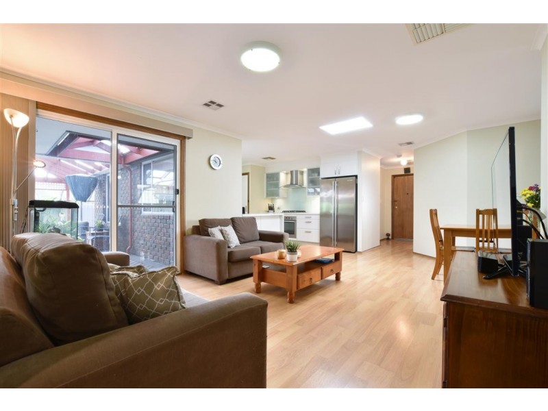 69 Fraser Avenue, Happy Valley SA 5159