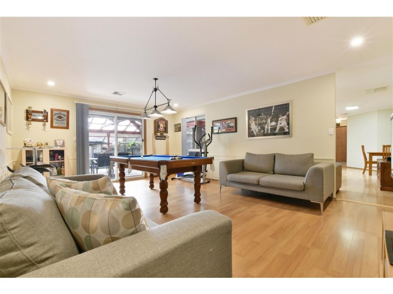 69 Fraser Avenue, Happy Valley SA 5159