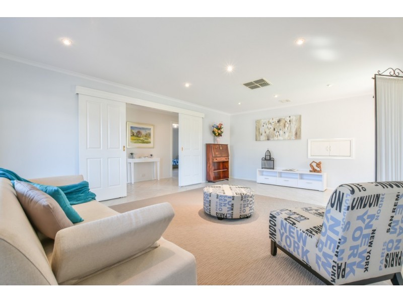 4 Douglas Street, Flinders Park SA 5025