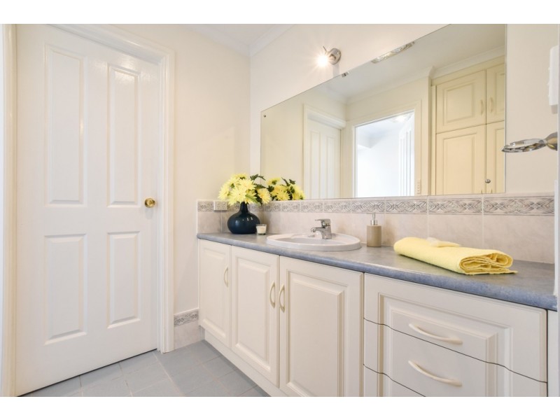 4 Douglas Street, Flinders Park SA 5025