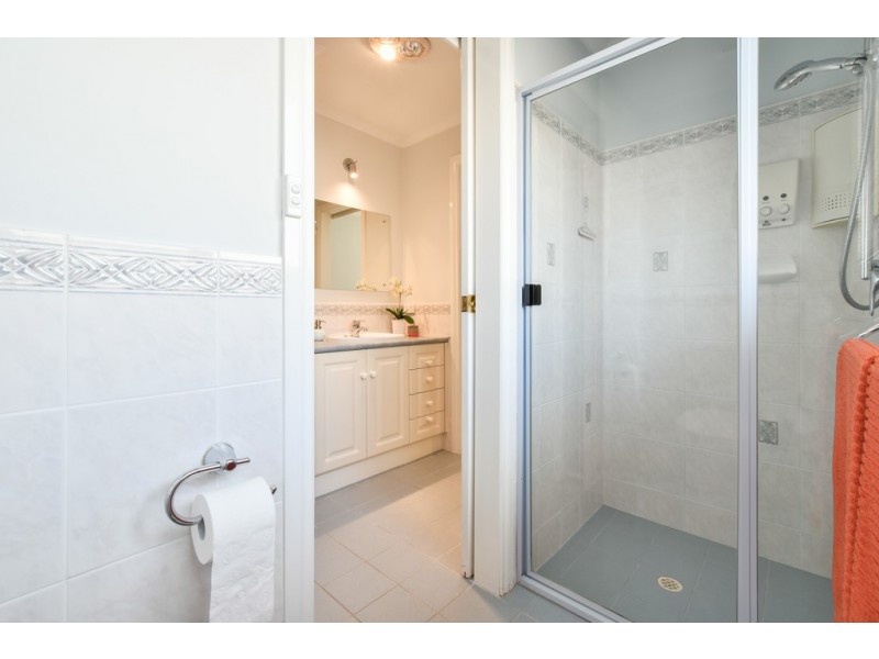 4 Douglas Street, Flinders Park SA 5025