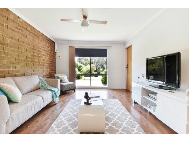 9/48 Sunnymeade Drive, Aberfoyle Park SA 5159