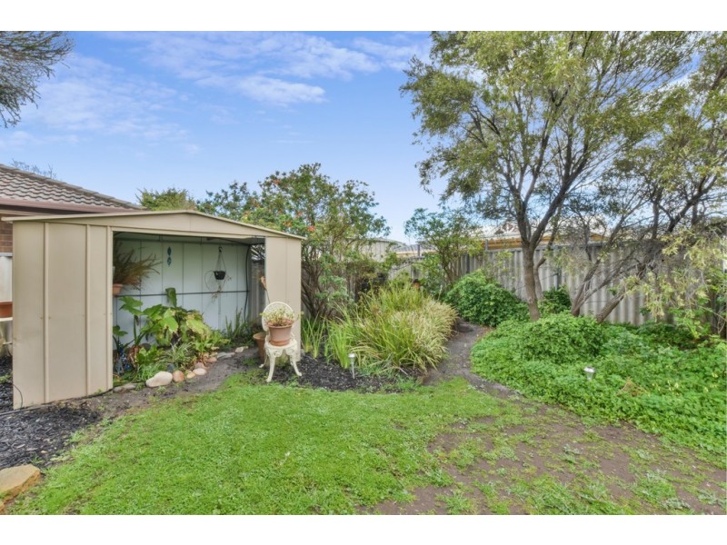 13 Lorita Crescent, Hallett Cove SA 5158