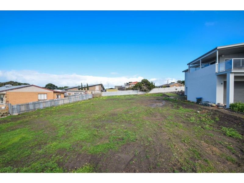 9A Wright Terrace, Encounter Bay SA 5211