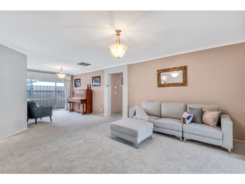 47 Burlington Road, Hallett Cove SA 5158