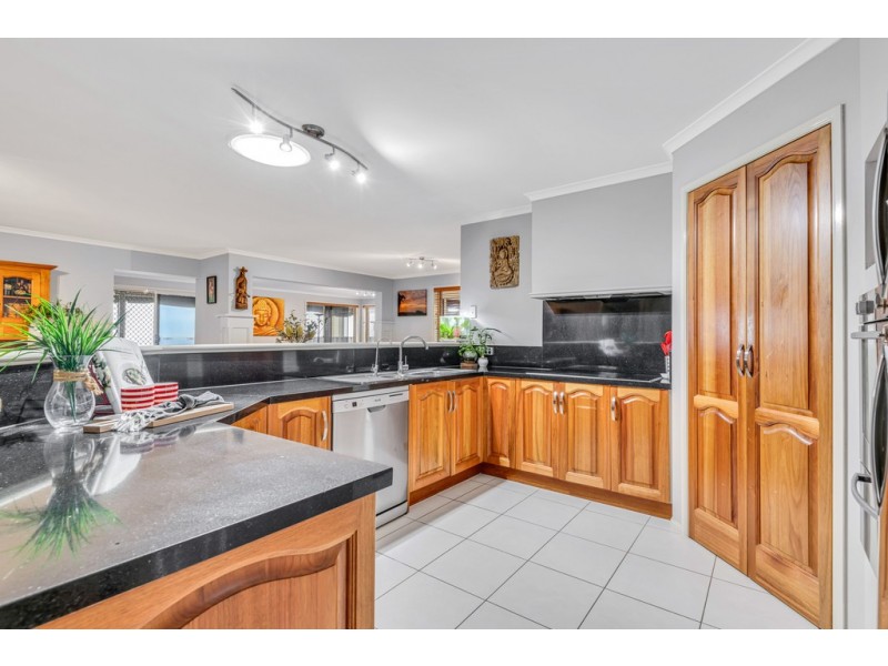 47 Burlington Road, Hallett Cove SA 5158