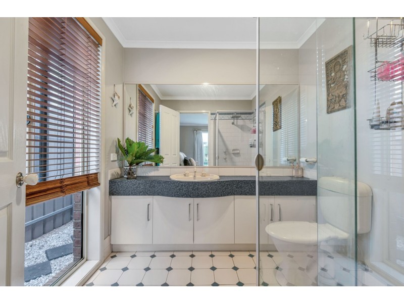 47 Burlington Road, Hallett Cove SA 5158