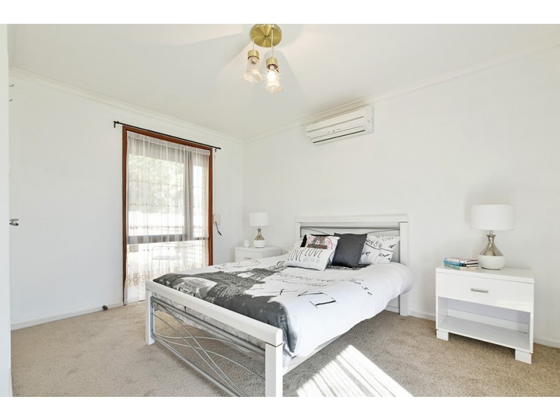 17 Amsterdam Road, Hackham West SA 5163
