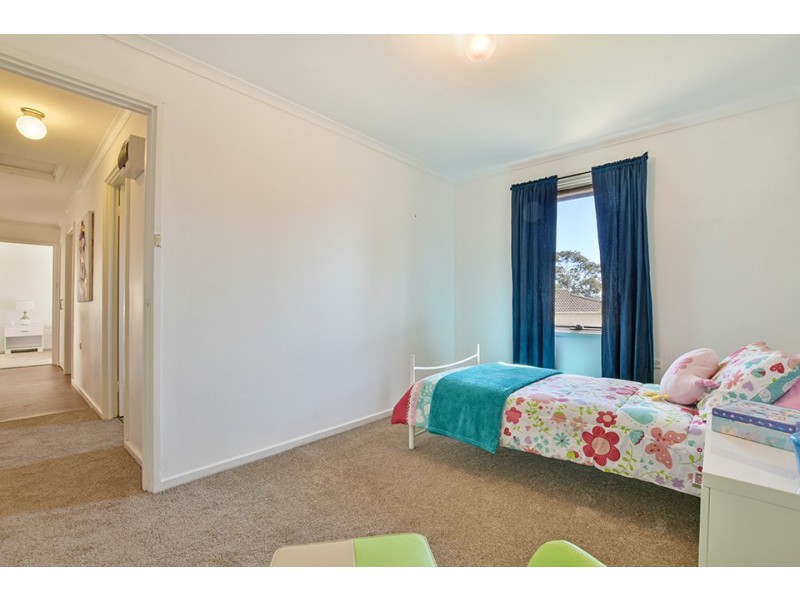 17 Amsterdam Road, Hackham West SA 5163