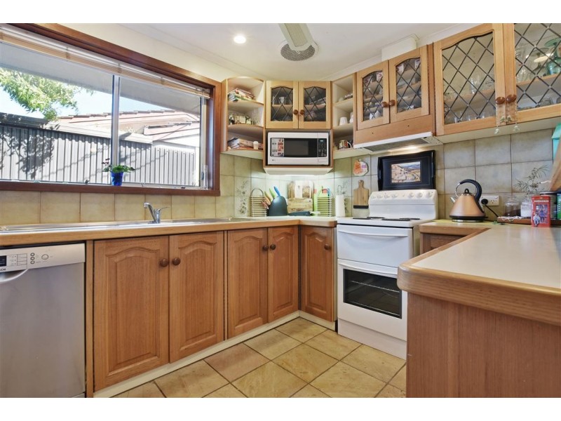 18 Fremantle Road, Port Noarlunga South SA 5167