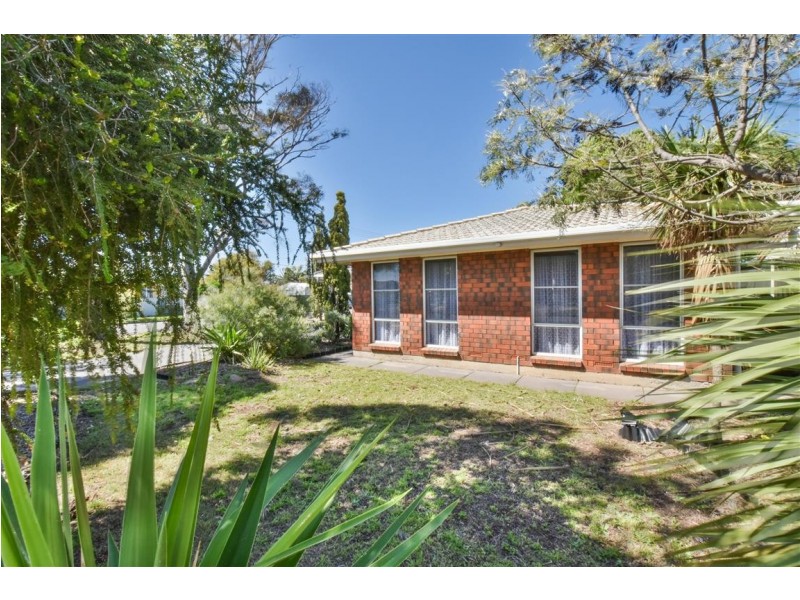 18 Fremantle Road, Port Noarlunga South SA 5167